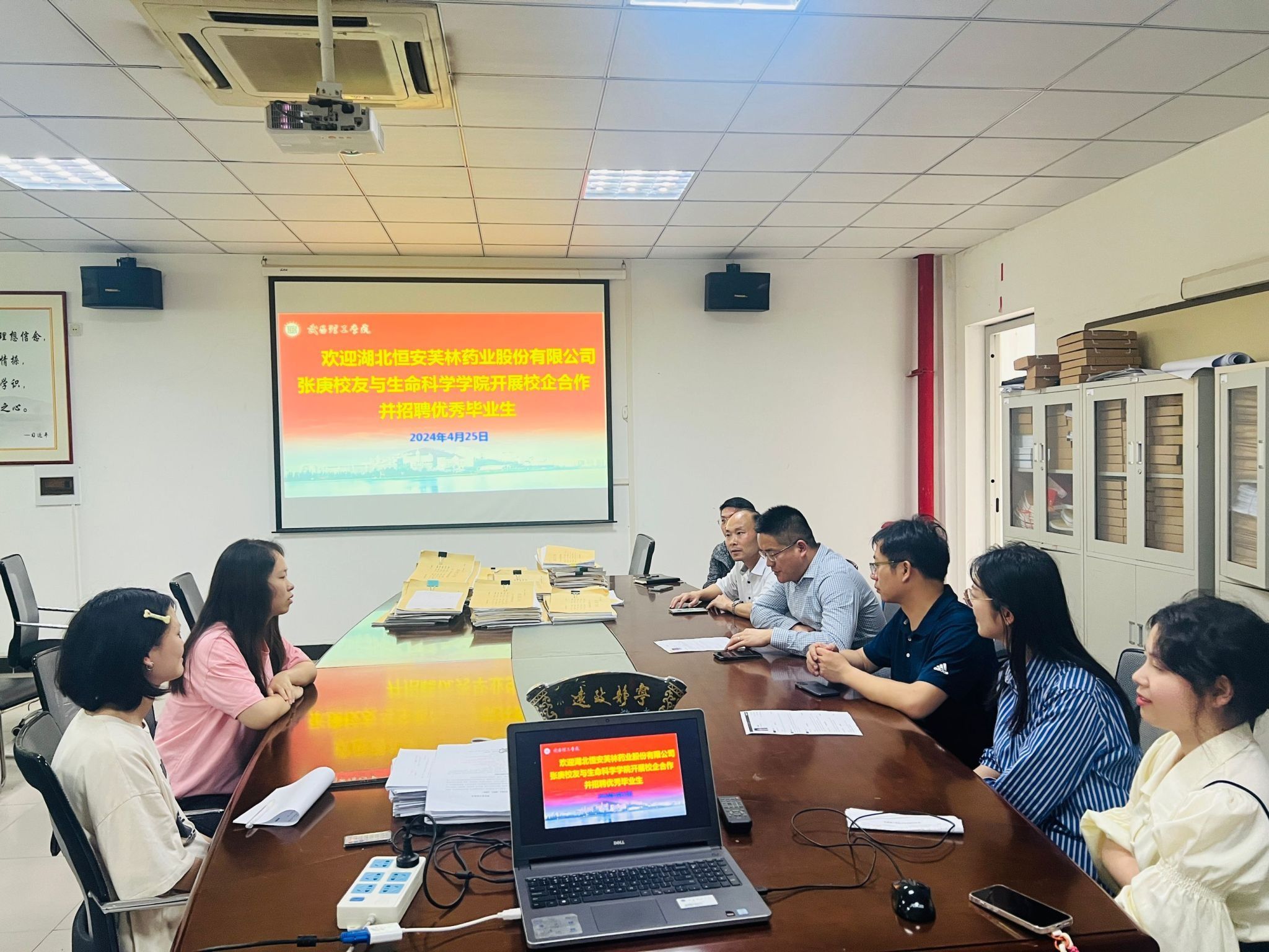 3E54BD7D3804BA1C7262C352E89_17B7F4DA_65D3C.jpg 3E54BD7D3804BA1C7262C352E89_17B7F4DA_65D3C.jpg