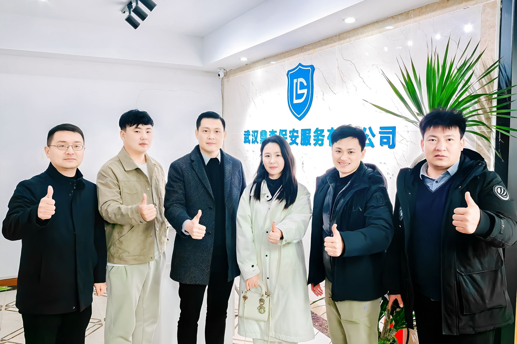 b7d9d40556d30504fac6fd72a9e550f1.jpg b7d9d40556d30504fac6fd72a9e550f1.jpg